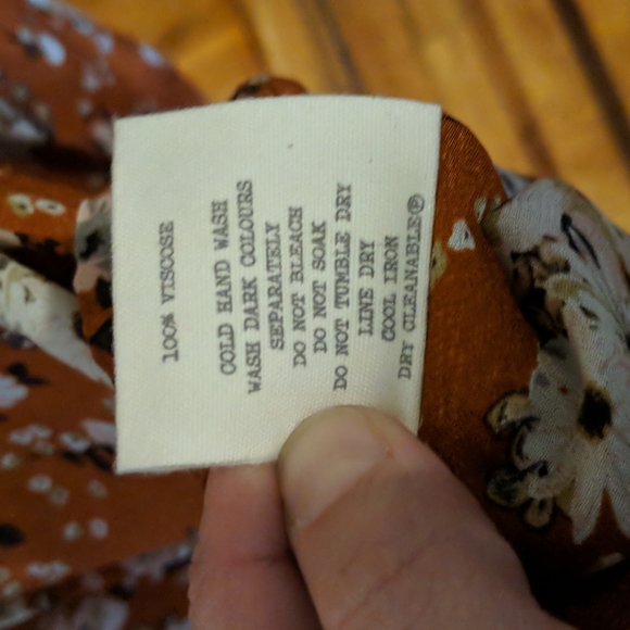 Spell Gypsy Dancer Top in Maple - Picture 5 of 5